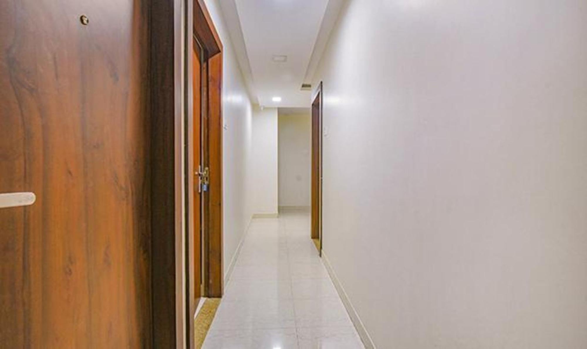 FabHotel Purple Suites Inn Bangalore Exterior foto