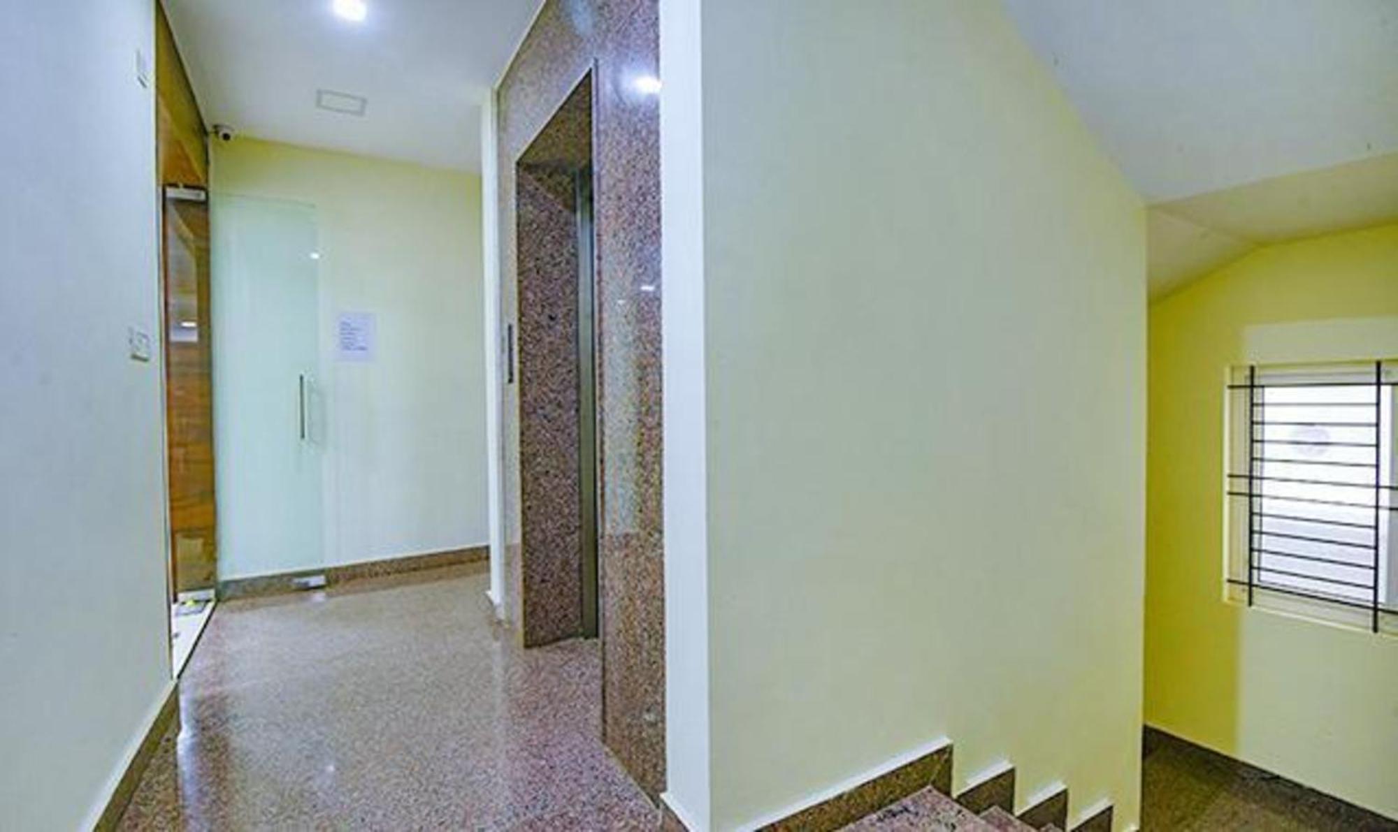 FabHotel Purple Suites Inn Bangalore Exterior foto